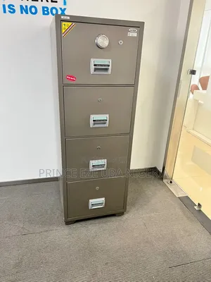 Fire Prof Safe And Cash Box