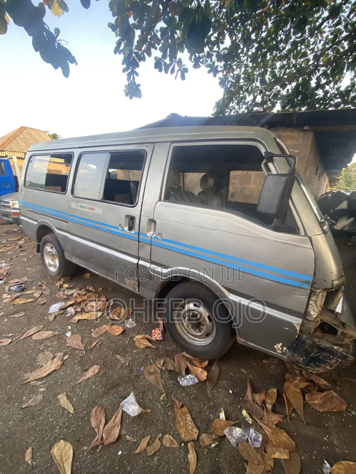 Mazda Bongo 1998 Silver