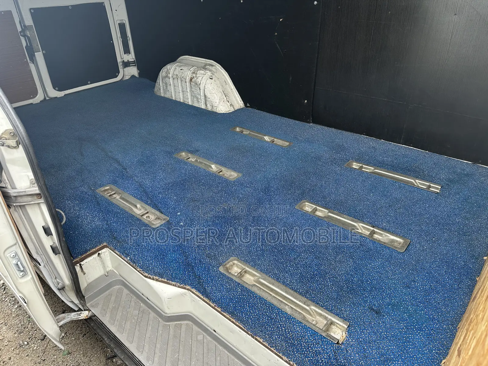 Volkswagen LT 2006 Silver