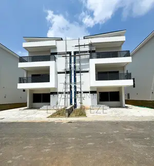4bdrm Duplex in Maitama for sale