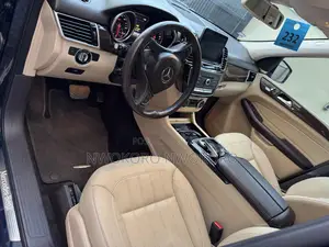 Mercedes-Benz GLE-Class GLE 350 2017 Blue
