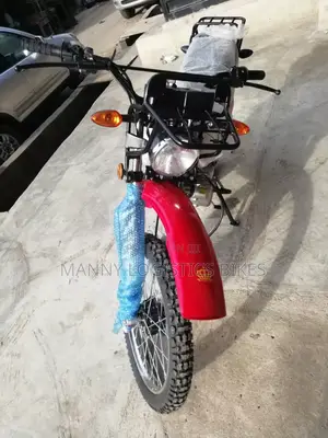 New Royal RY150 2026 Red