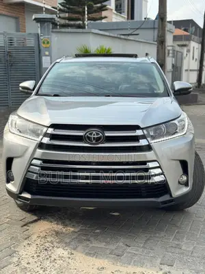 Toyota Highlander Limited 2019 Silver