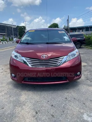 Toyota Sienna XLE 7 Passenger 2011 Red
