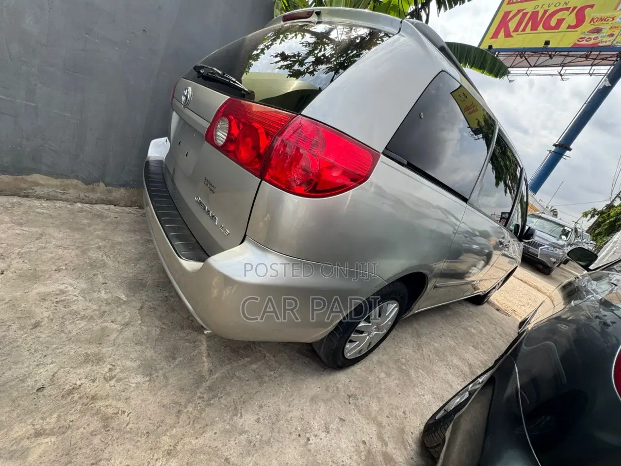 Toyota Sienna 2007 Silver