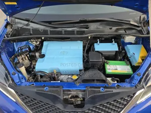 Toyota Sienna SE 8 Passenger 2011 Blue