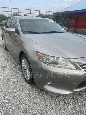 Lexus ES 2015