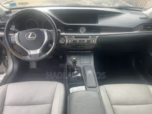 Lexus ES 2015