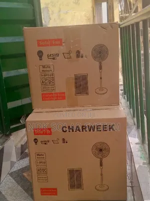 18" Charweek Solar Fan