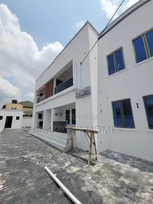 2bdrm Apartment in Okebadan Estate, Akobo for rent