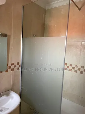 2bdrm Apartment in Banana Island for rent