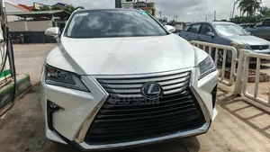 Lexus RX 350 FWD 2017 White