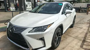 Lexus RX 350 FWD 2017 White