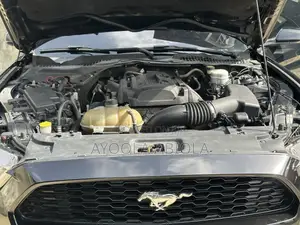 Ford Mustang EcoBoost Premium Fastback 2017 Black