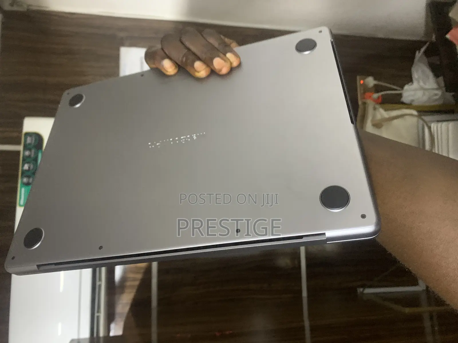 Laptop Apple MacBook Pro 2021 M1 16GB Apple M1 Pro SSD 1T