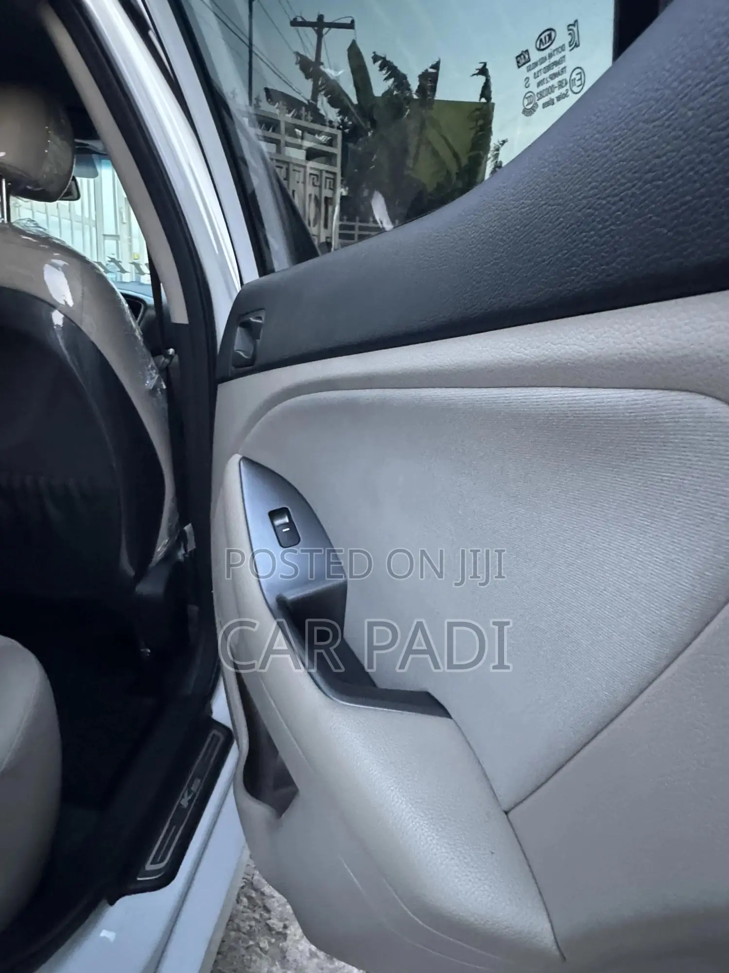 Kia K5 2015 White