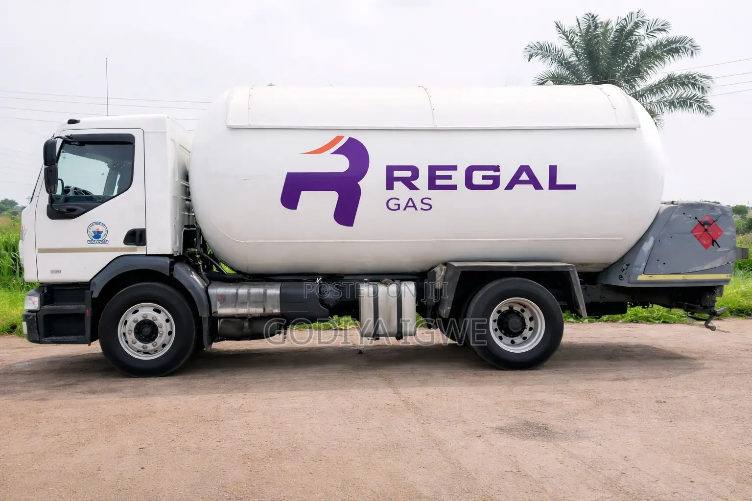 Bobtail Gas Delivery