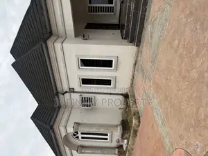 4bdrm Bungalow in Okoromi. Airport, Benin City for sale