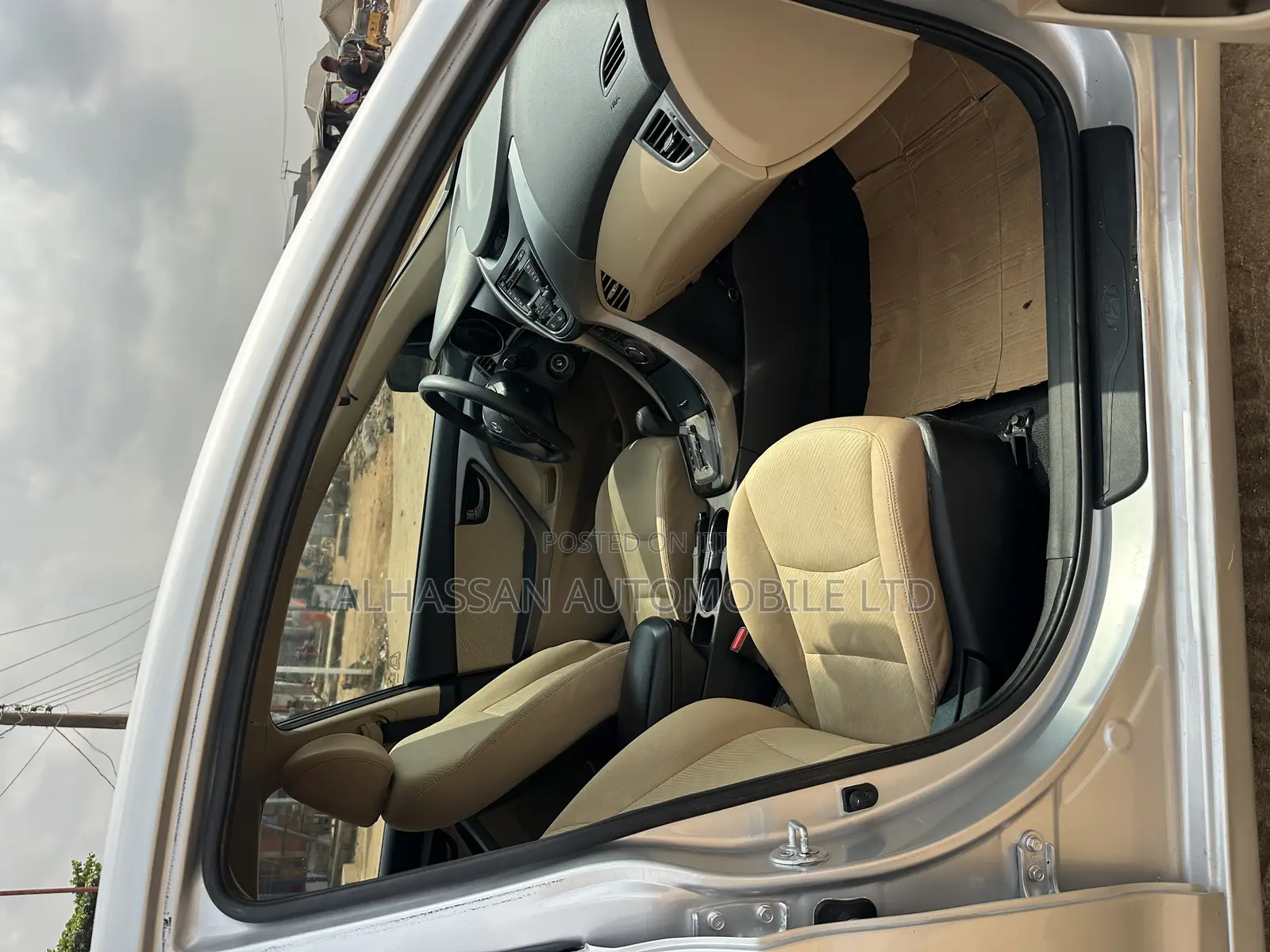 Hyundai Elantra 2013 Silver