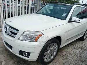 Mercedes-Benz GLK-Class 350 2011 White