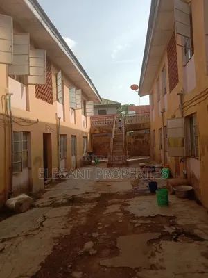 3bdrm Block of Flats in Elegant Properties, Osogbo for sale