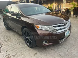 Toyota Venza Limited 2011 Brown