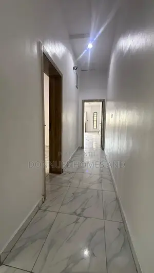 4bdrm Duplex in Ikota for rent