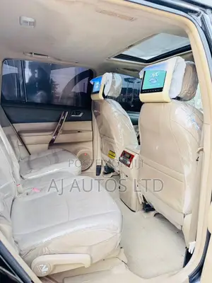 Toyota Highlander 2010 Black