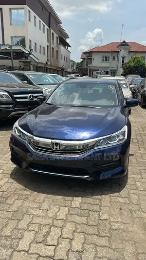 Honda Accord Touring V6 4dr Sedan FWD (3.5L 6cyl 6A) 2017 Blue