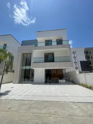 7bdrm Duplex in Lekki Phase 1, Lagos Island / Lagos Island for sale