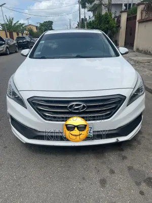 Hyundai Sonata Sport 2.0T Sedan FWD (2.0L 4cyl 6A) 2017 White