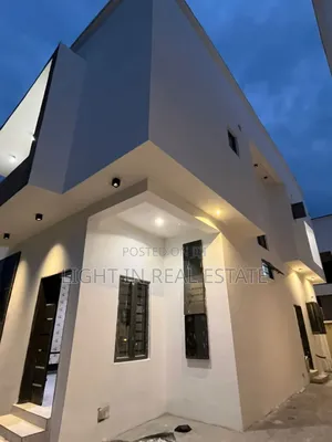 Furnished 4bdrm Duplex in Lekki for sale