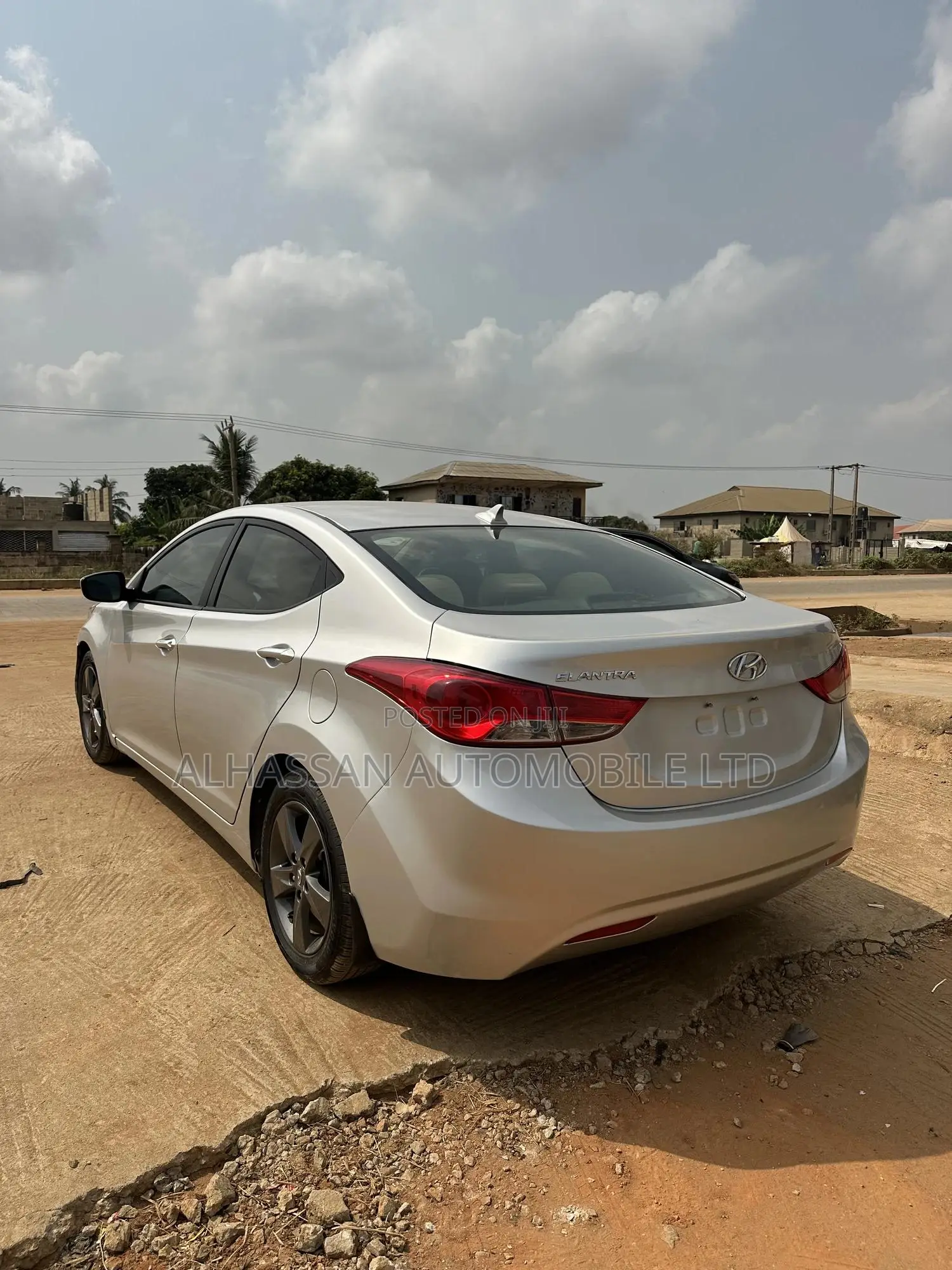 Hyundai Elantra 2013 Silver