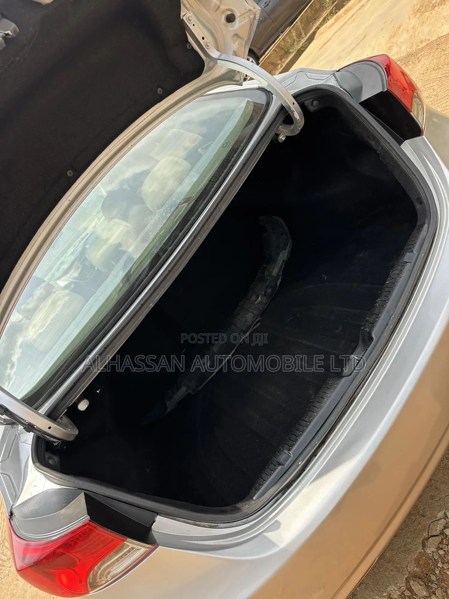 Hyundai Elantra 2013 Silver