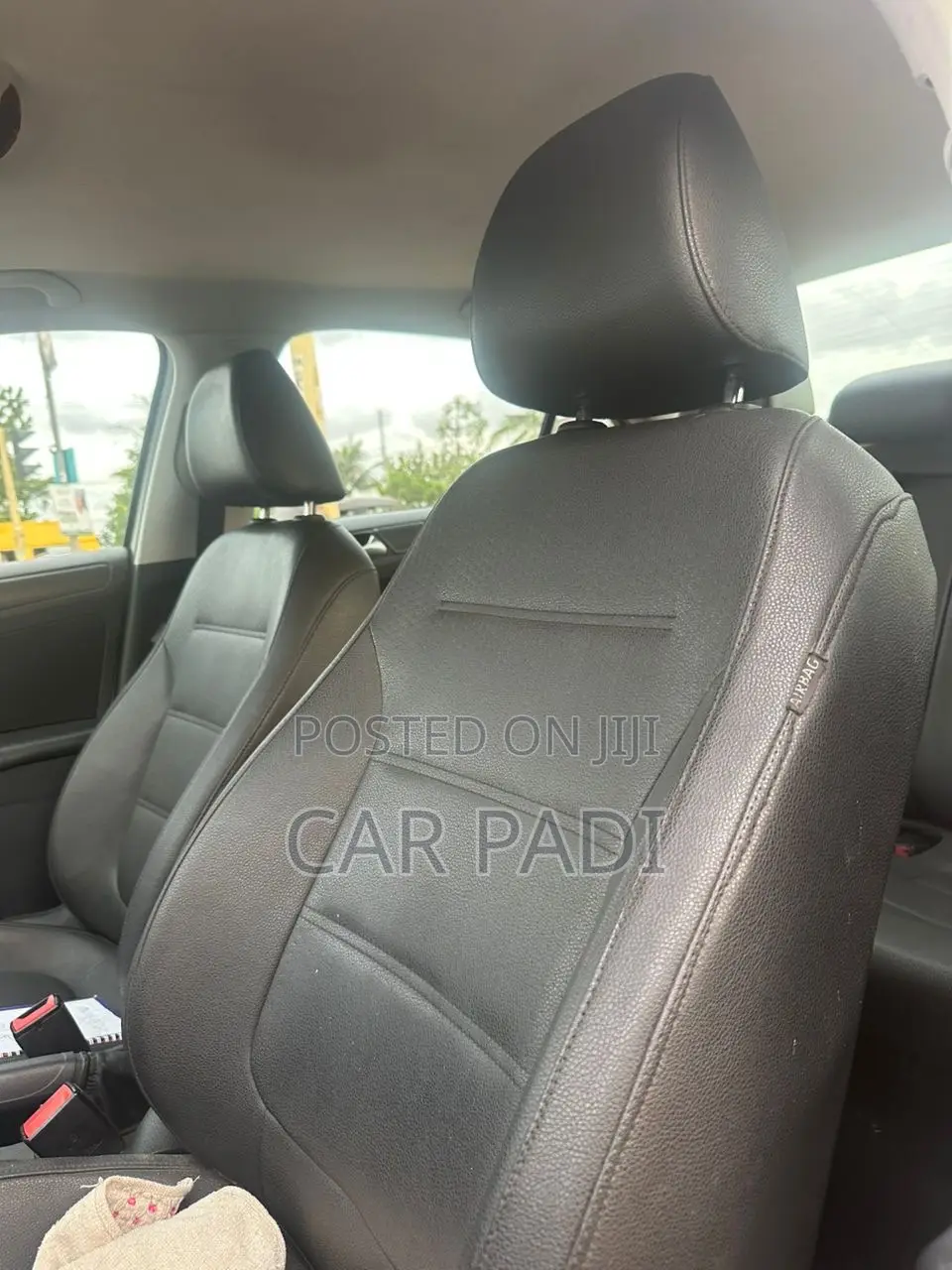 Volkswagen Passat 2012 White
