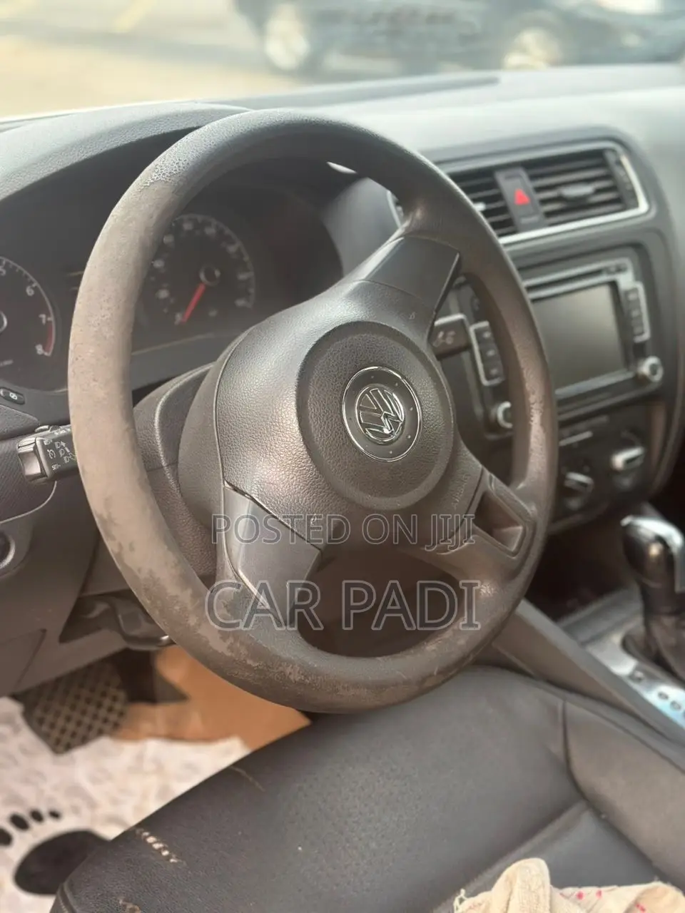 Volkswagen Passat 2012 White