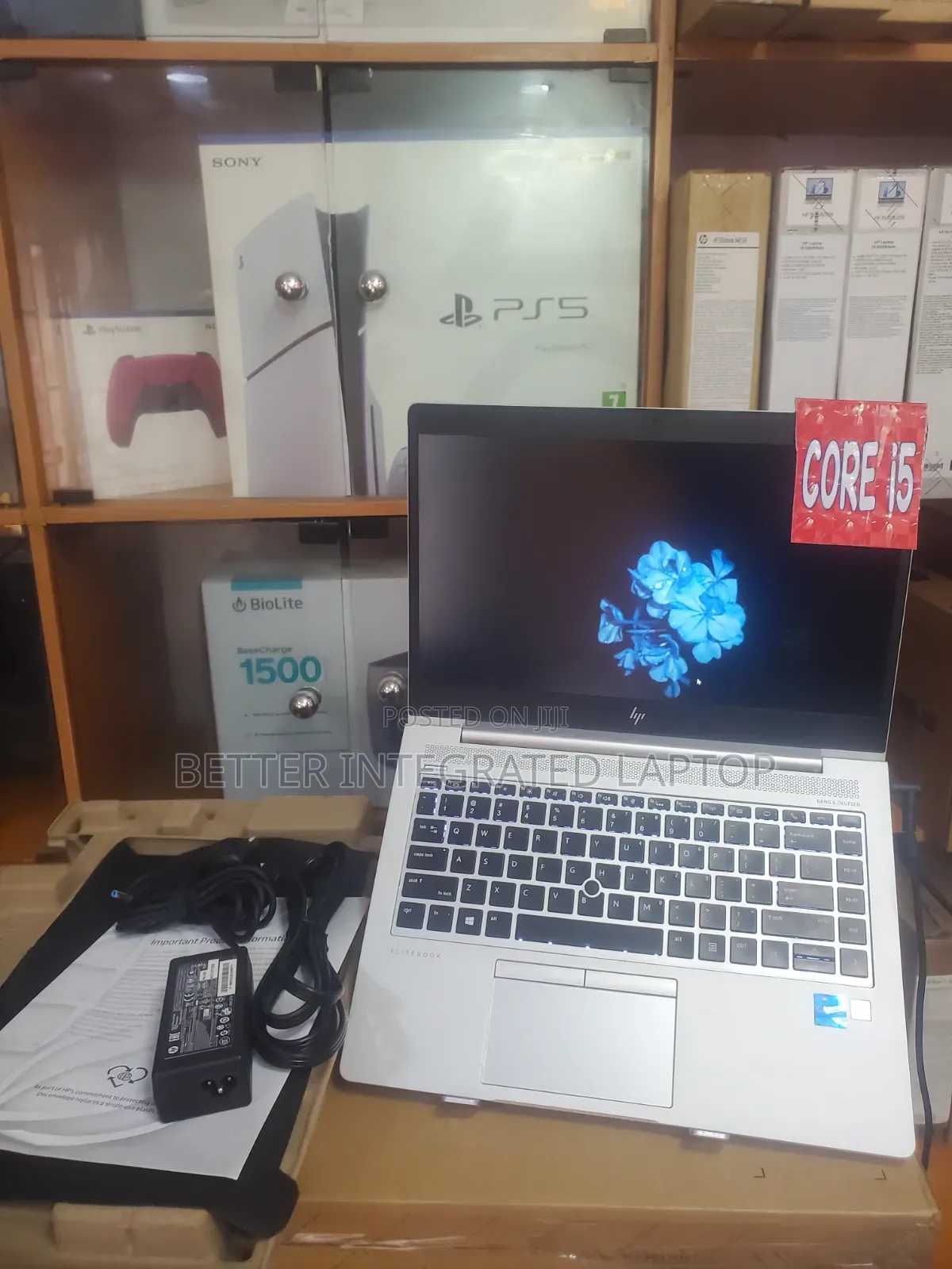 New Laptop HP EliteBook 820 12GB Intel Core 5 SSD 512GB
