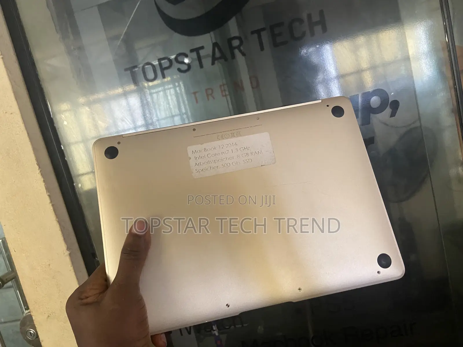 Laptop Apple MacBook 8GB Intel Core 7 SSD 512GB