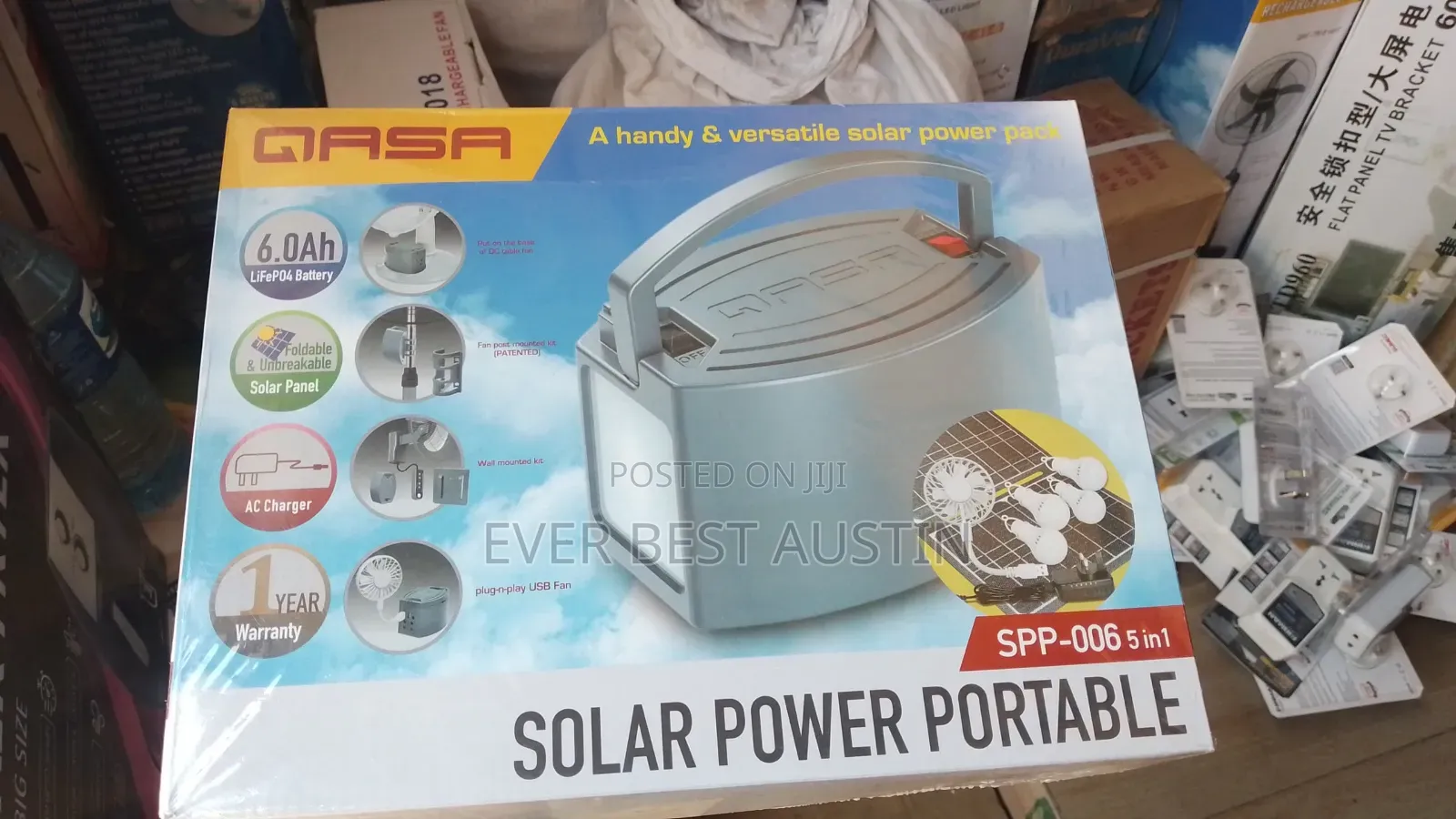 Qasa Portable Solar Generator 5in1