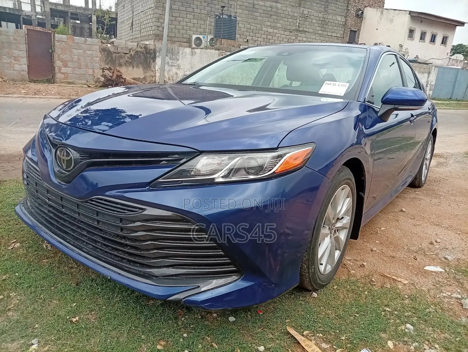Toyota Camry 2018 Blue