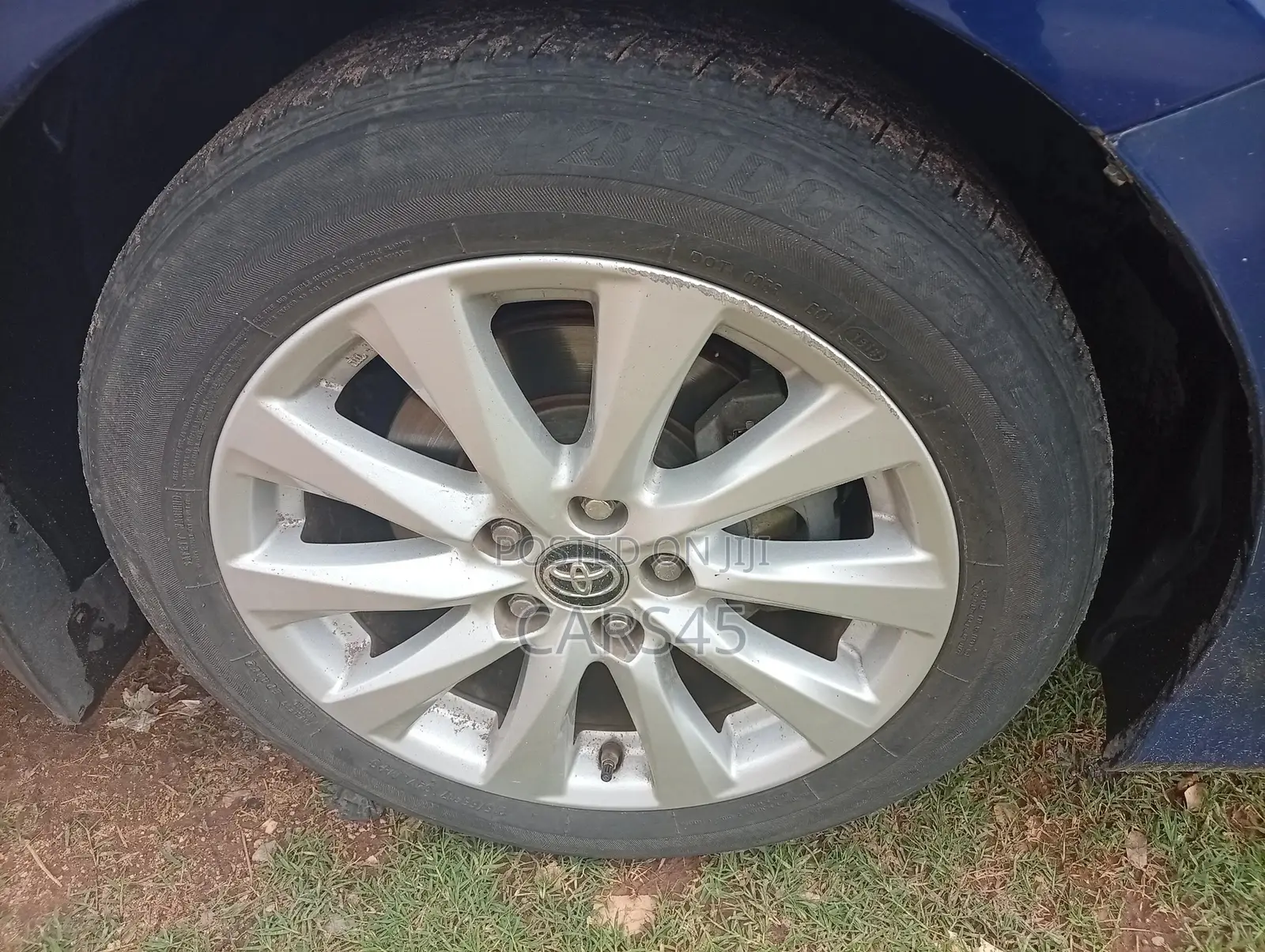 Toyota Camry 2018 Blue