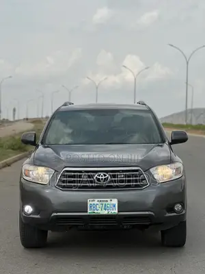 Toyota Highlander V6 2009 Gray