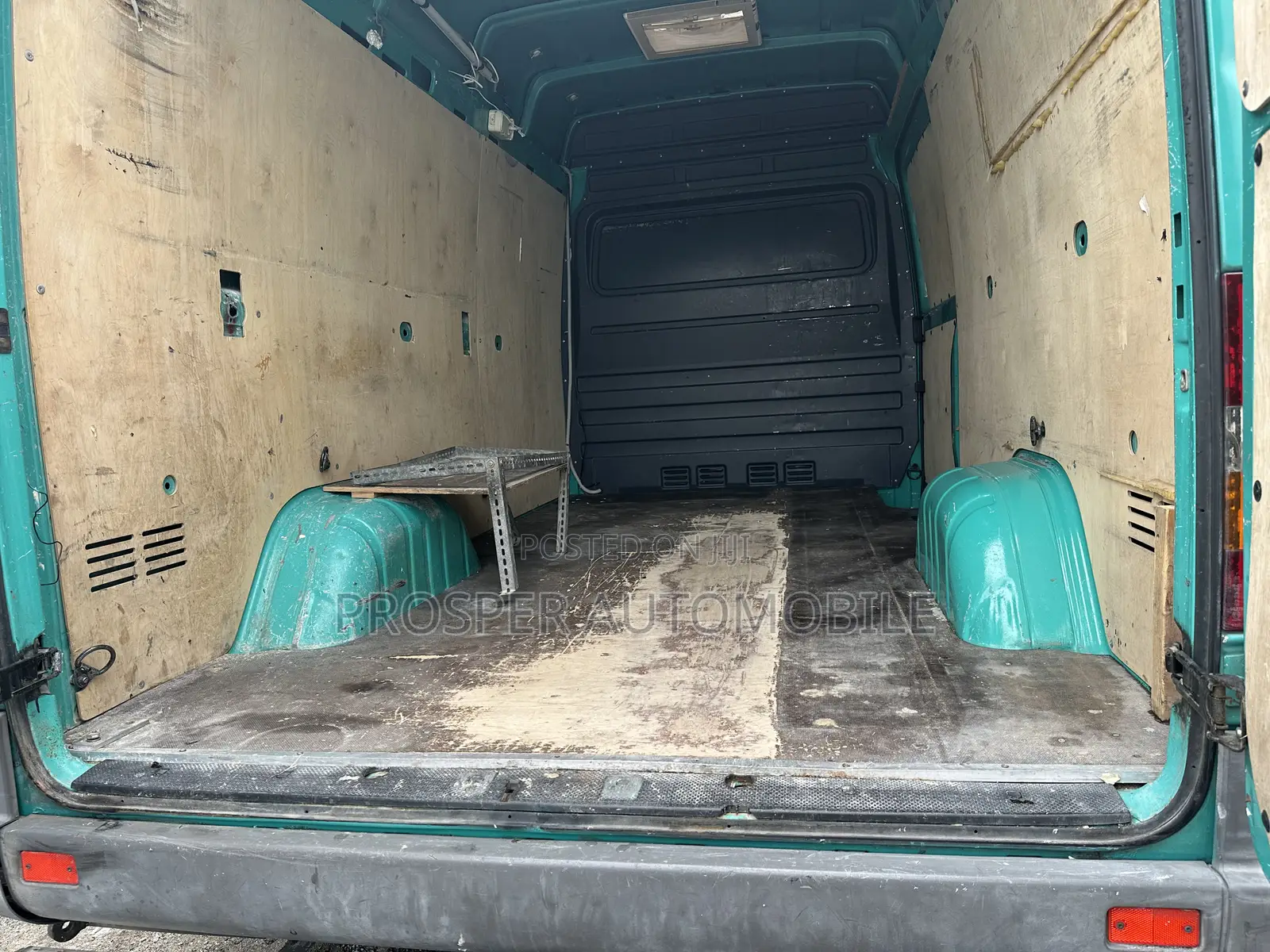 Mercedes-Benz Sprinter 2009 Green
