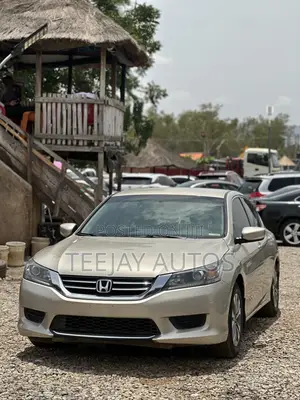 Honda Accord LX 4dr Sedan (2.4L 4cyl 6M) 2014 Gold