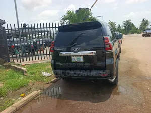 Toyota Land Cruiser Prado 2018 Black