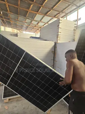 650 Watts Jinko Solar Panels 144 Cell