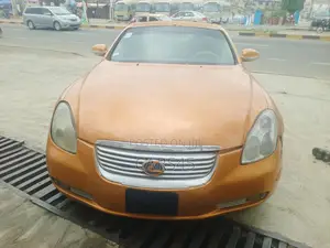 Lexus SC 2010 Gold