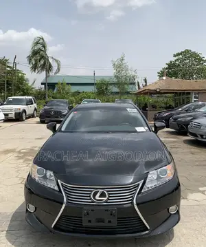Lexus ES 2013 Black