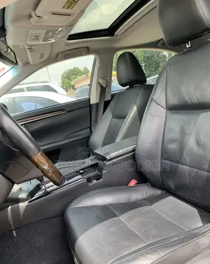 Lexus ES 2013 Black