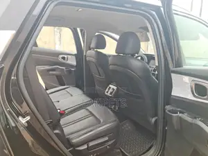 Kia Sorento 2022 Black